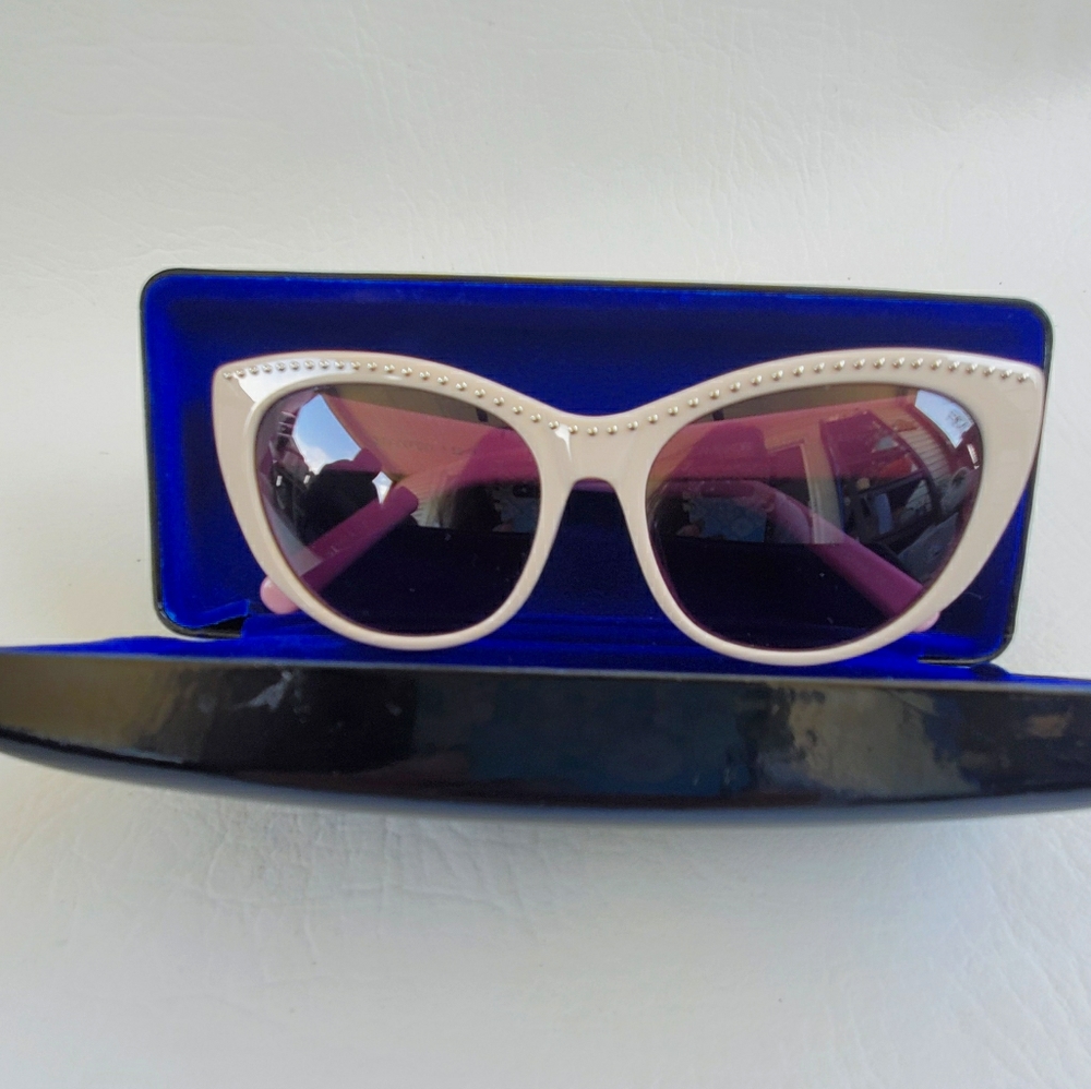 Rebecca Minkoff Stanton Cay Eye Sunglasses